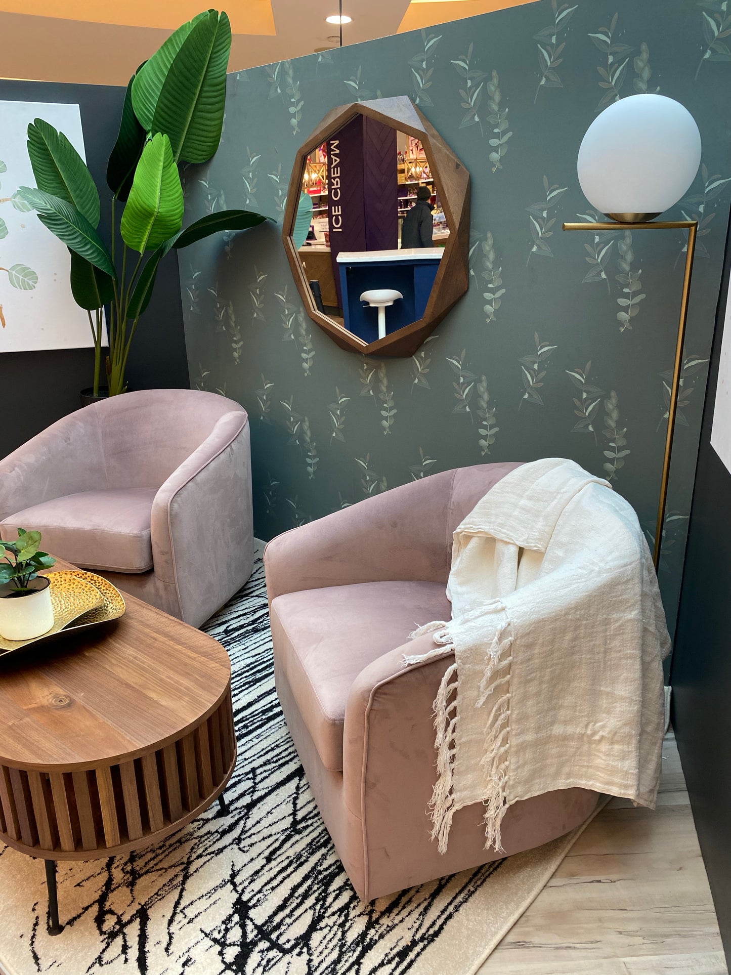 Trendy application of Emerald green eucalyptus leaves on green background easy to install and remove peel and stick custom wallpaper available in different lengths/sizes locally created and printed in Canada. Removable, washable, durable, commercial grade, customizable and water proof.