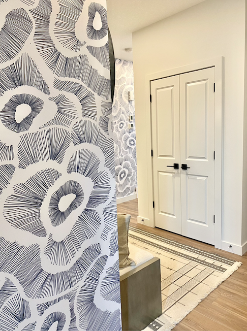 Flirty Floral Custom Wallpaper